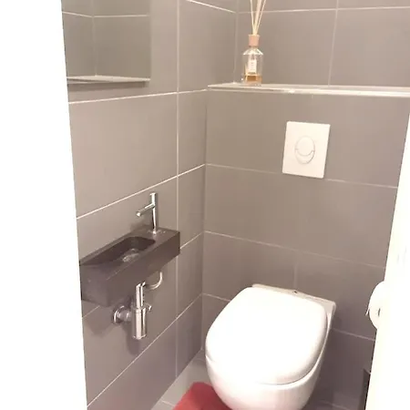 Comfortable In The Heart Of Knokke Heist 80 M² Balcony Bruges
